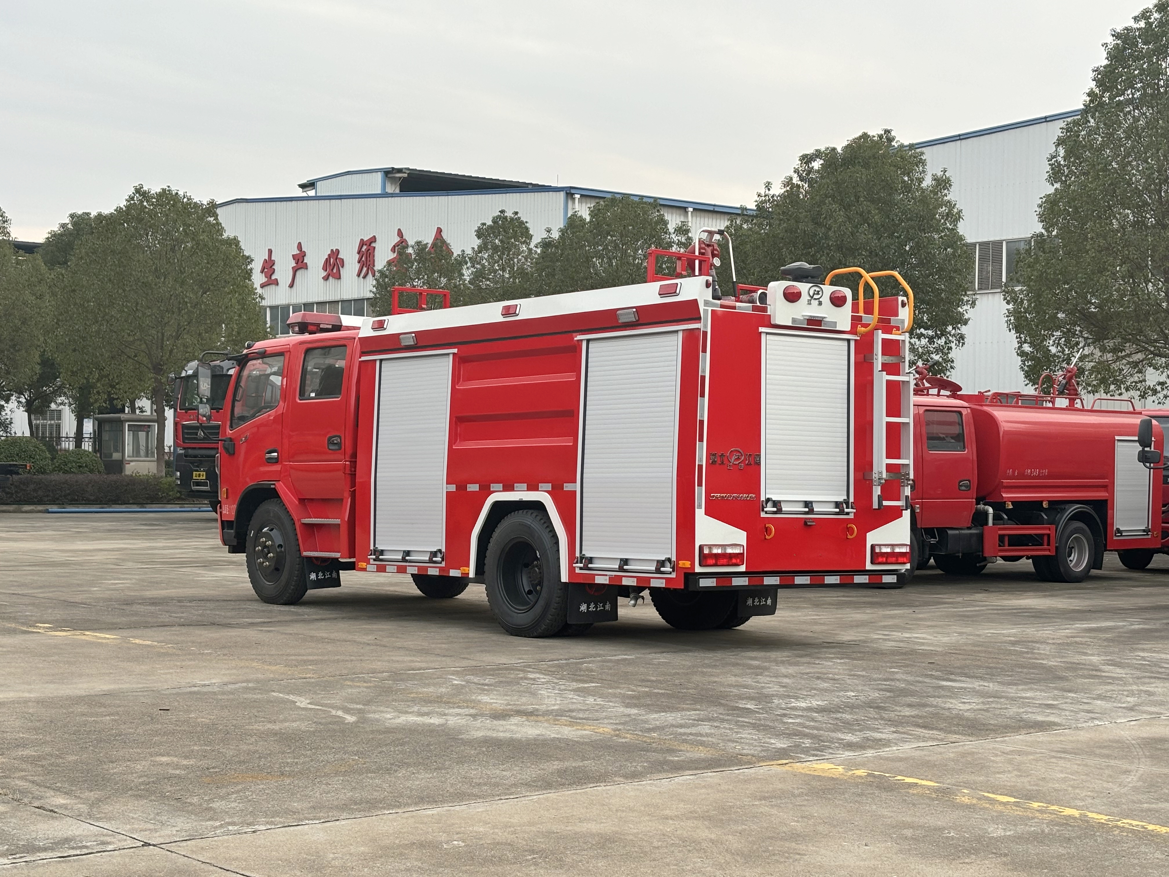 �|�L������5����������܇